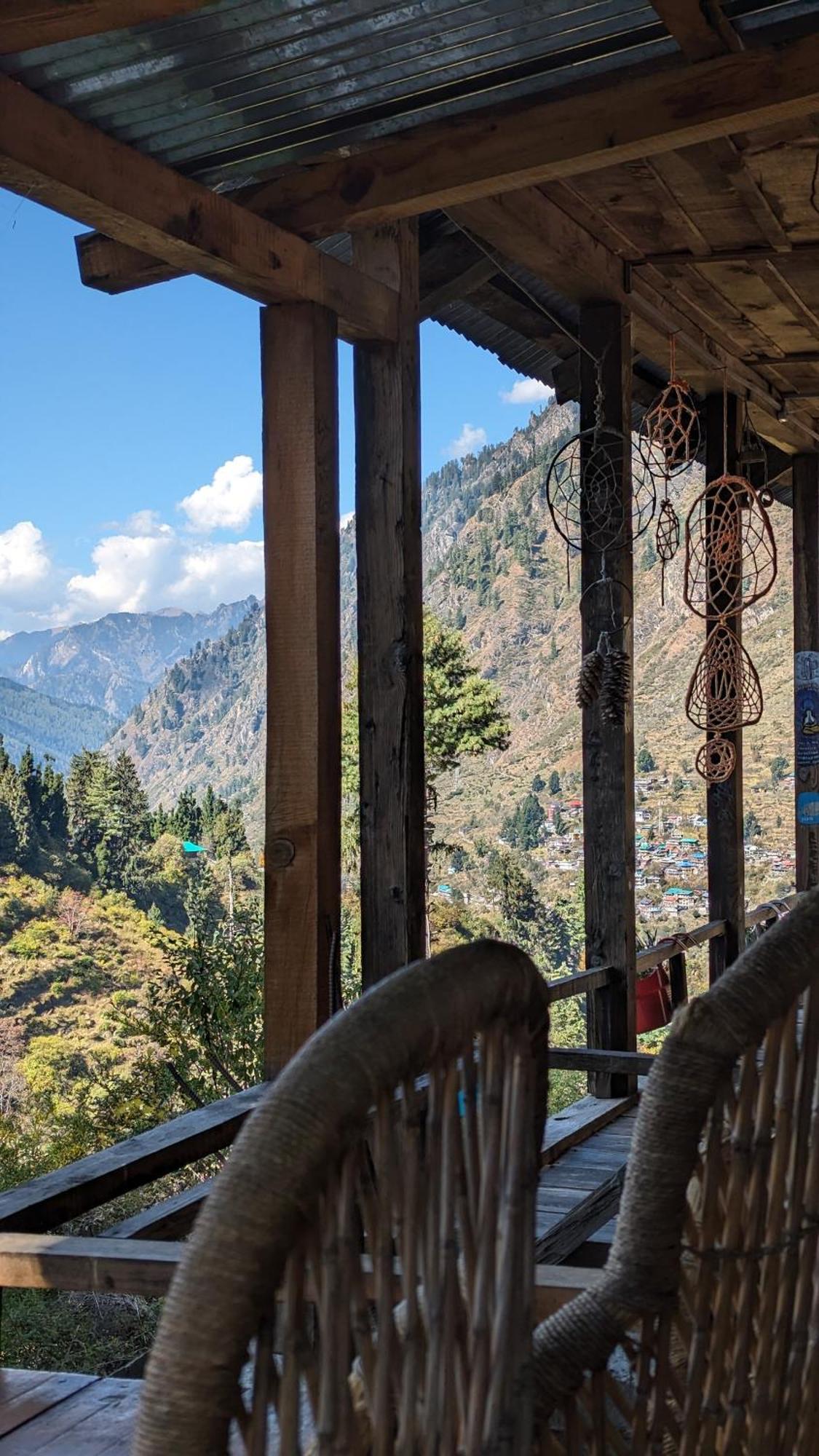 Holy Cow Cafe & Beds Hotel Kalgha Екстериор снимка